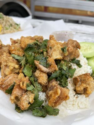 Aroy Ver Thai Bite the food truck by null