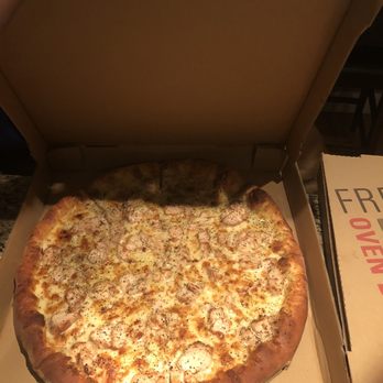 Front Row Pizzeria - White pizza add chicken - Pizza Near Me - Exeter, New Hampshire