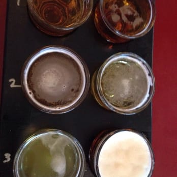 Red Drum Tap House - A flight of six draughts. - American Near Me - Nags Head, North Carolina