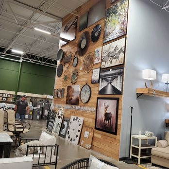 MN Home Outlet - Department Stores Near Me - Minneapolis, Minnesota