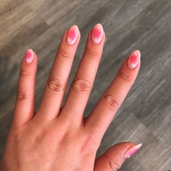 Red Polish - Gel manicure, ombré, pearls - Nail Salons Near Me - Los Angeles, California Red Polish - Gel manicure, ombré, pearls - Nail Salons Near Me - Los Angeles, California