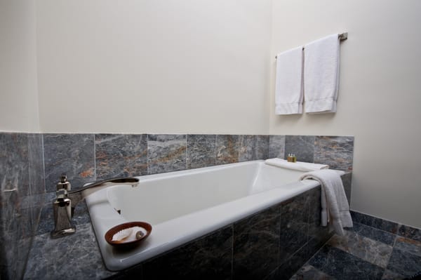 Knob Hill Inn Sun Valley by null