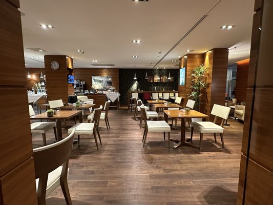 Hilton Dresden by null