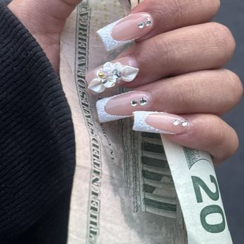 Crystal Nails Spa - Nail Salons Near Me - San Leandro, California