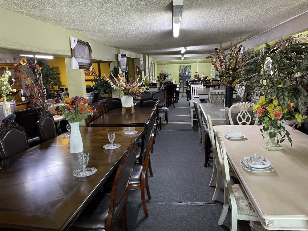 EL PASO FURNITURE Updated September 2024 4641 E Kings Canyon Rd
