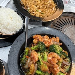 Broccoli Shrimp and Combo Fried Rice