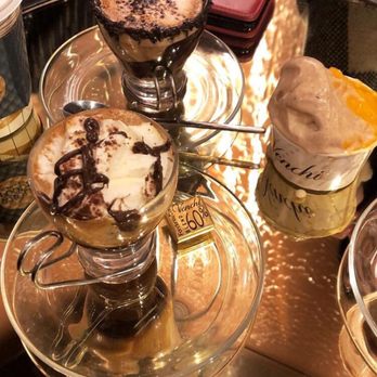 Venchi - Golden everything, so luxe. - Chocolatiers & Shops Near Me - New York, New York