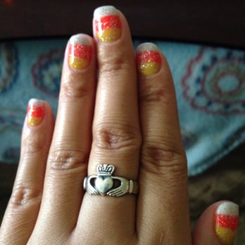 Nice Touch Nail Salon - Candy Corn - Nail Salons Near Me - Darien, Illinois