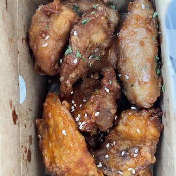 ChimcKing - Half & Half Lg Boneless Soy Garlic & Boneless Hot King - Chicken Wings Near Me - Beaverton, Oregon ChimcKing - Half & Half Lg Boneless Soy Garlic & Boneless Hot King - Chicken Wings Near Me - Beaverton, Oregon