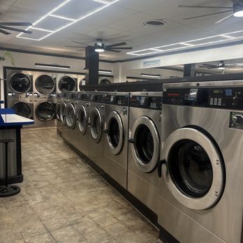 Esco Laundry - Very nice & clean - Laundromat Near Me - Escondido, California Esco Laundry - Very nice & clean - Laundromat Near Me - Escondido, California