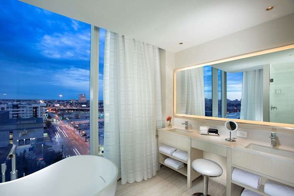 HALL Arts Hotel Dallas, Curio Collection by Hilton by null