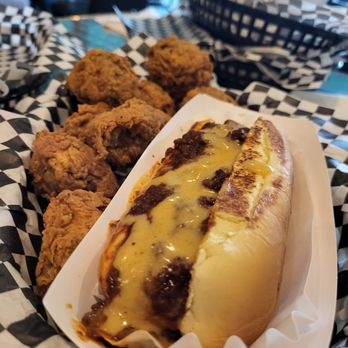 Blissful Burgers - Fried Mushrooms and chili cheese dawg - Vegan Near Me - San Antonio, Texas Blissful Burgers - Fried Mushrooms and chili cheese dawg - Vegan Near Me - San Antonio, Texas