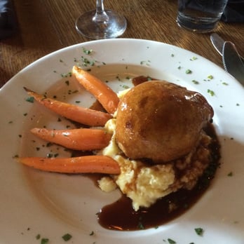 Cafe Monte - Beef Wellington - French Near Me - Charlotte, North Carolina