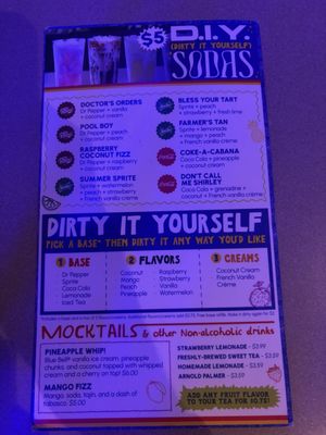 Pluckers Wing Bar by null