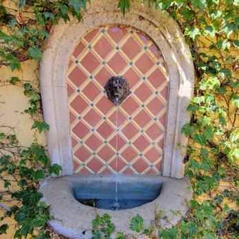 Calipaso Winery and Villa - Bed & Breakfast Near Me - Paso Robles, California