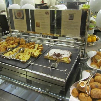 Hotel Cerretani - More buffet - Hotels Near Me - Florence, FI