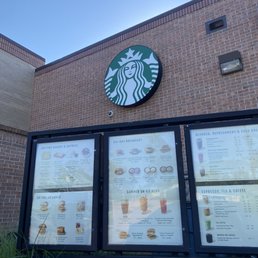 Exterior photo of Starbucks - Memphis, Tennessee Exterior photo of Starbucks - Memphis, Tennessee