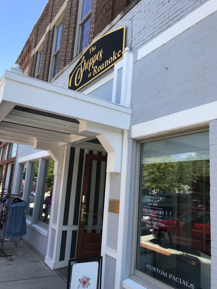 ABSOLUTE KNEAD DAY SPA Updated June 2024 14 Photos 142 N Main St