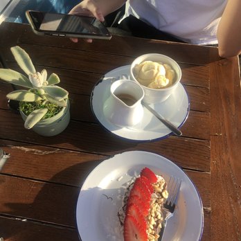 Cafe Smitten - Coffee & Tea Near Me - Bakersfield, California