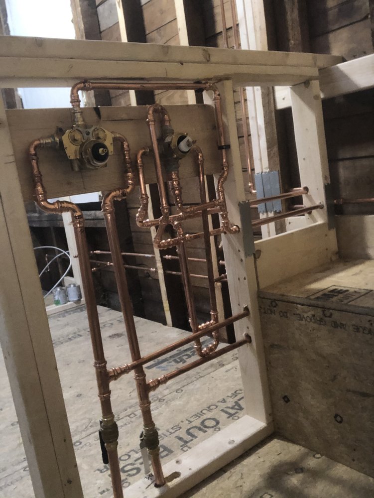 Slide of R&M Plumbing