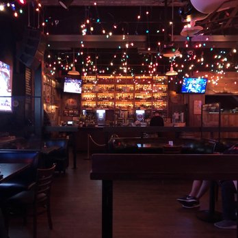 Bub City - Whiskey bar with a wide variety of whiskeys from all over the nation. - Barbeque Near Me - Chicago, Illinois Bub City - Whiskey bar with a wide variety of whiskeys from all over the nation. - Barbeque Near Me - Chicago, Illinois