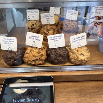 Levain Bakery - Georgetown, D.C - Good solid heavyweight cookies - Bakeries Near Me - Washington, DC, District of Columbia Levain Bakery - Georgetown, D.C - Good solid heavyweight cookies - Bakeries Near Me - Washington, DC, District of Columbia