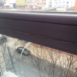 Horrible caulking job Horrible caulking job