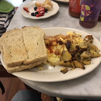 Blue Bee Cafe - Three egg omelette with ham, cheddar, tomato - Cafes Near Me - Delhi, New York Blue Bee Cafe - Three egg omelette with ham, cheddar, tomato - Cafes Near Me - Delhi, New York