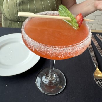 EnVie - Mother's Little Helper - New American Near Me - Lansing, Michigan