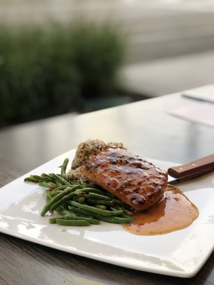 STREETCAR GRILLE AND TAVERN 167 Photos & 158 Reviews 1580 Main St