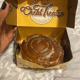 Cinnamon roll Cinnamon roll