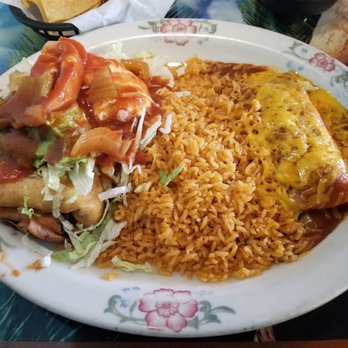 Puerto Vallarta - Combination Platter Sin Frijoles - Mexican Near Me - Yreka, California