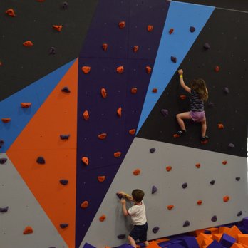 Surge Adventure Park - Wall climbing - Trampoline Parks Near Me - Richmond, Virginia Surge Adventure Park - Wall climbing - Trampoline Parks Near Me - Richmond, Virginia