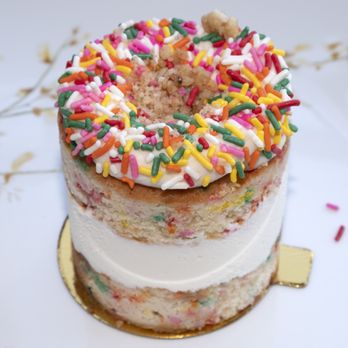 Azucar - Birthday cake - Bakeries Near Me - Ocean Beach, California Azucar - Birthday cake - Bakeries Near Me - Ocean Beach, California