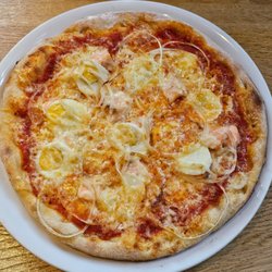 Bei Maurizio - Pizza al Salmone 13,50€