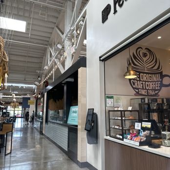 Peet's Coffee - See the Kiosk tablet? - Coffee & Tea Near Me - Emeryville, California Peet's Coffee - See the Kiosk tablet? - Coffee & Tea Near Me - Emeryville, California