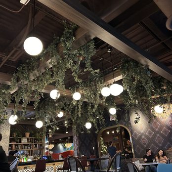 Puttery - Bar/lounge - New American Near Me - Chicago, Illinois