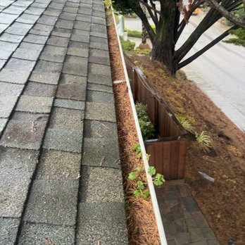 AGD Roofing  - Before cleaning - Roofing Near Me - Oakland, California