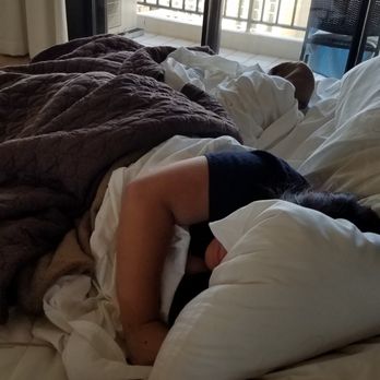 Waikiki Banyan - SofaBed UNUSABLE, needs to be replaced, unti will only sleep 2 until they replace it! - Apartments Near Me - Honolulu, Hawaii Waikiki Banyan - SofaBed UNUSABLE, needs to be replaced, unti will only sleep 2 until they replace it! - Apartments Near Me - Honolulu, Hawaii
