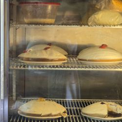 Strawn's Eat Shop - Icebox pies!