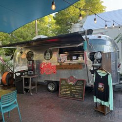 Hank's Hair of the Dog Saloon - Garbos grill!!!