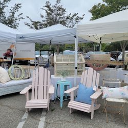 The Summer Vintage Market - Garden furniture.