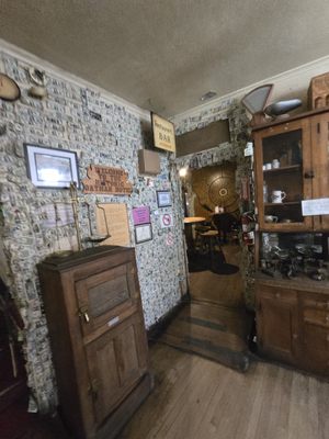 Oatman Hotel Restaurant & Bar by null