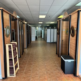 Glo Tanning - Spray Tanning Near Me - Thorndale, Pennsylvania Glo Tanning - Spray Tanning Near Me - Thorndale, Pennsylvania