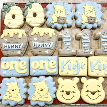 Eats and Treats by Laiza - Winnie the Pooh 1st bday - Desserts Near Me Eats and Treats by Laiza - Winnie the Pooh 1st bday - Desserts Near Me