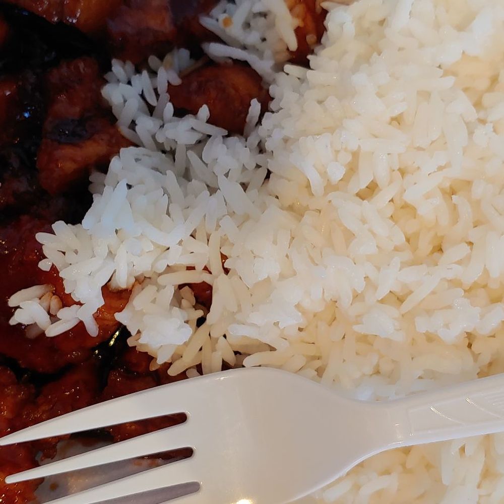 Hana - General Tso's chicken. - Asian Fusion Near Me - Johnson City, Tennessee Hana - General Tso's chicken. - Asian Fusion Near Me - Johnson City, Tennessee