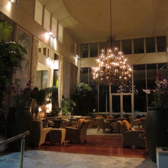 The Veranda - Romantic place with the best live music :) - Wine Bars Near Me - Honolulu, Hawaii The Veranda - Romantic place with the best live music :) - Wine Bars Near Me - Honolulu, Hawaii
