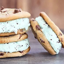 Papaw's Kookies & Kream Ice Cream Parlor - Papaw's Kookies & Kream-We make our Ice Cream Sandwiches
