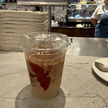 La Colombe Coffee Roasters - Iced cappuccino - Coffee Roasteries Near Me - Los Angeles, California La Colombe Coffee Roasters - Iced cappuccino - Coffee Roasteries Near Me - Los Angeles, California