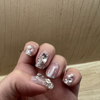 Nail J - Nail Salons Near Me - Buena Park, California